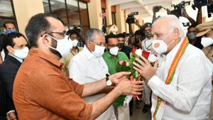 Speaker P Sreeramakrishnan welcomes Governor Arif Mohammad Khan on the first day of Kerala Assembly session on Friday. Speaker P Sreeramakrishnan welcomes Governor Arif Mohammad Khan on the first day of Kerala Assembly session on Friday.
