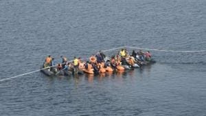 Captain Gupta is the commander of 10 Para Special Forces. Search continues for him at the lake.(Courtesy- Twitter) Captain Gupta is the commander of 10 Para Special Forces. Search continues for him at the lake.(Courtesy- Twitter)