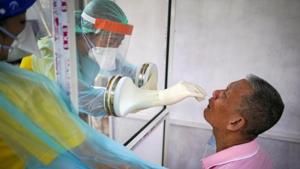 The Thai government has ensured that anyone with Covid-19 symptoms, who has visited known hotspots, or who is suspected to have been infected, can access free coronavirus testing and treatment.(REUTERS (Representative Image)) The Thai government has ensured that anyone with Covid-19 symptoms, who has visited known hotspots, or who is suspected to have been infected, can access free coronavirus testing and treatment.(REUTERS (Representative Image))