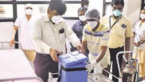 About 6.30 lakh healthcare workers in Karnataka have registered for vaccination.(HT Photo/Praful Gangurde) About 6.30 lakh healthcare workers in Karnataka have registered for vaccination.(HT Photo/Praful Gangurde)