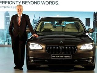 BMW launches 7 series facelift starting Rs. 92.9 Lakh