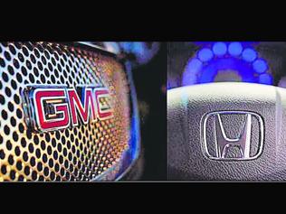 GM-and-Honda-joining-tech-hands-Photo-Reuters GM-and-Honda-joining-tech-hands-Photo-Reuters
