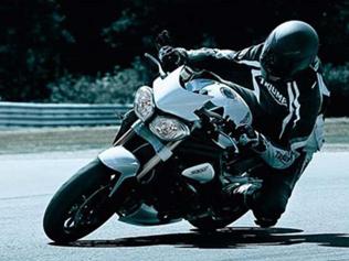 Triumph-Street-Triple Triumph-Street-Triple