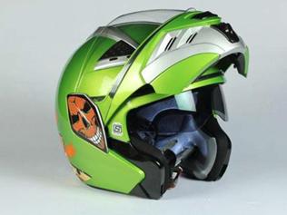 Ride safe, with MTV and Steelbird Ride safe, with MTV and Steelbird