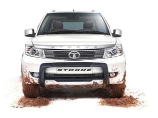Tata Motors launches a new variant of Tata Safari Storme Tata Motors launches a new variant of Tata Safari Storme