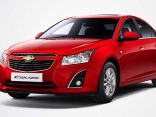 Chevrolet-Cruze-facelift-launched-at-Rs-13-75-lakh Chevrolet-Cruze-facelift-launched-at-Rs-13-75-lakh