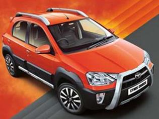 Toyota-launches-Etios-Cross Toyota-launches-Etios-Cross