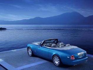 Rolls-Royce-Phantom-Drophead-Coup-Waterspeed-Collection-Photo-AFP Rolls-Royce-Phantom-Drophead-Coup-Waterspeed-Collection-Photo-AFP