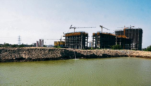 Currently, the authority charges Rs 175 per month from a middle income group (MIG) flat owner; Rs 210 per month from a high income group flat owner; and, Rs 260 from a duplex flat owner. (Sunil Ghosh/HT FILE) Currently, the authority charges Rs 175 per month from a middle income group (MIG) flat owner; Rs 210 per month from a high income group flat owner; and, Rs 260 from a duplex flat owner. (Sunil Ghosh/HT FILE)