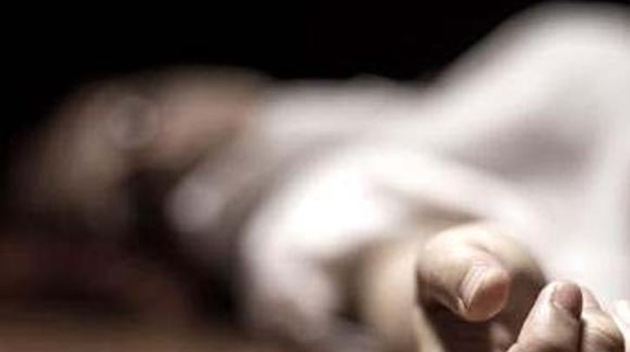 In PGIMER, the average waiting time for those who need cadaveric organ donors is about four years. At present, over 1,200 kidney failure patients are in waiting list. Every year 33% of these patients die in the want of the organ.(Representative Image) In PGIMER, the average waiting time for those who need cadaveric organ donors is about four years. At present, over 1,200 kidney failure patients are in waiting list. Every year 33% of these patients die in the want of the organ.(Representative Image)