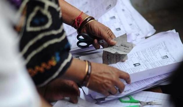 The BJP is in the lead in the number of seats won at the municipal council polls, but a closer look reveals that it has captured only 22 out of the 147 councils that went to polls (HT Photo) The BJP is in the lead in the number of seats won at the municipal council polls, but a closer look reveals that it has captured only 22 out of the 147 councils that went to polls (HT Photo)