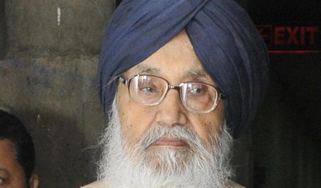 Punjab chief minister Parkash Singh Badal. (HT Photo) Punjab chief minister Parkash Singh Badal. (HT Photo)