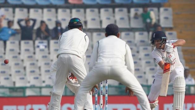 Joe Root held firm on the fourth day of the Mohali Test. (Photo by: Deepak Malik/ BCCI/ SPORTZPICS)