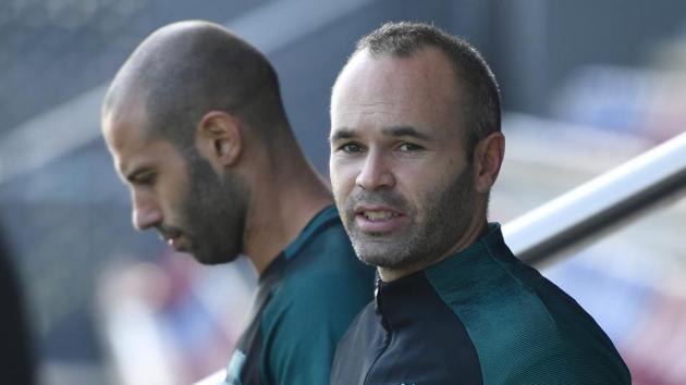 Andres Iniesta damaged knee ligaments last month and returned to training on Friday. (Getty Images) Andres Iniesta damaged knee ligaments last month and returned to training on Friday. (Getty Images)