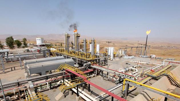 A flame rises from a chimney at Taq Taq oil field in Arbil, in Iraq's Kurdistan region. (Reuters file photo) A flame rises from a chimney at Taq Taq oil field in Arbil, in Iraq's Kurdistan region. (Reuters file photo)