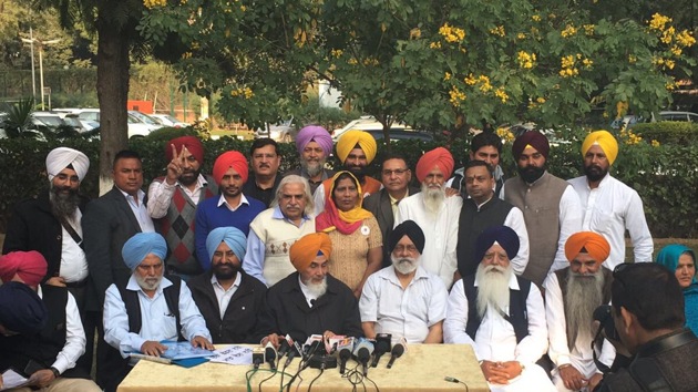 Announcement of APP’s second list of candidates at Chandigarh Press club on Wednesday.(Pic credits: @SChotepur /Twitter)
