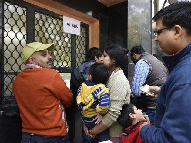 Till last year, ‘neighbourhood’, alumni – one or both the parents ex-students -- and siblings – an elder brother or sister studying in the same school -- were the three criteria for which points were allotted. (HT File Photo) Till last year, ‘neighbourhood’, alumni – one or both the parents ex-students -- and siblings – an elder brother or sister studying in the same school -- were the three criteria for which points were allotted. (HT File Photo)