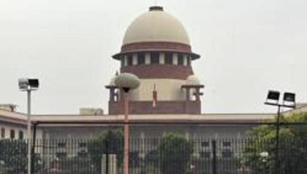 The Supreme Court on Wednesday made playing of the national anthem mandatory before a movie is screened at a public theatre. (HT Photo) The Supreme Court on Wednesday made playing of the national anthem mandatory before a movie is screened at a public theatre. (HT Photo)