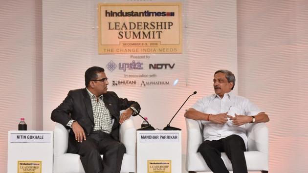 Union defence minister Manohar Parrikar in conversation with Nitin Gokhale, national security analyst, at HTLS. (Sanjeev Verma/ HT Photo )