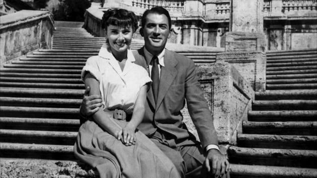 Actors Audrey Hepburn and Gregory Peck in a still from Roman Holiday (1953).(gregorypeck.com)