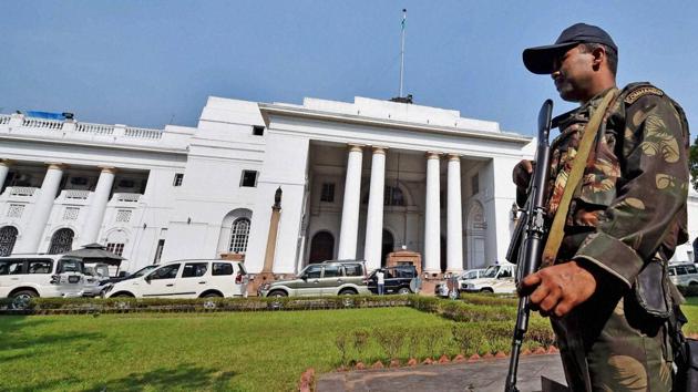 An army Commando keeps a strict vigil in front of West Bengal Legislative Assembly in Kolkata on December 2. (PTI Photo) An army Commando keeps a strict vigil in front of West Bengal Legislative Assembly in Kolkata on December 2. (PTI Photo)