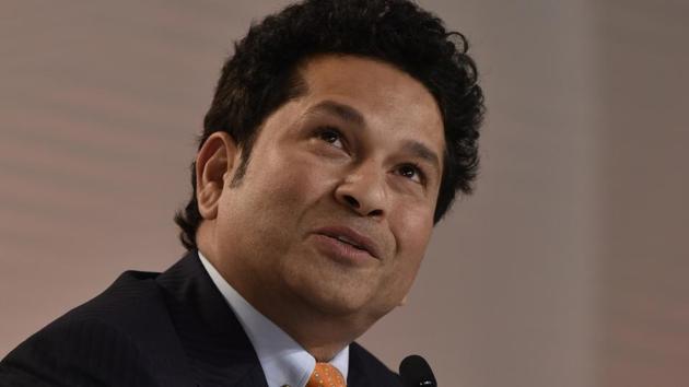 Tendulkar feels the Virat Kohli-led current Indian side is the best in the world and said the key players in the squad reminded him of the Fab Five (Sachin, Virender Sehwag, Sourav Ganguly, Rahul Dravid and VVS Laxman) during their peak. (Vipin KUmar/HT PHOTO)