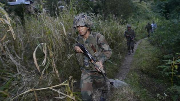 Latest attacked raised fears of militant movement in Pathankot which saw a brazen attack on an army camp earlier this week that left seven Indian soldiers dead. (HT File Photo) Latest attacked raised fears of militant movement in Pathankot which saw a brazen attack on an army camp earlier this week that left seven Indian soldiers dead. (HT File Photo)