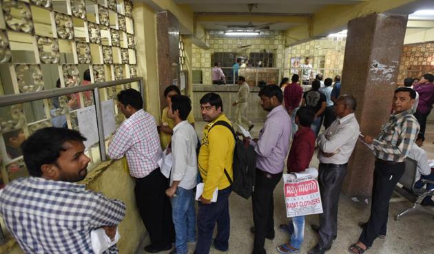 The corporation will als introduce a mobile application and e-wallet facilities by next year to help taxpayers make cashless payments. (Virendra Singh Gosain/HT Photo) The corporation will als introduce a mobile application and e-wallet facilities by next year to help taxpayers make cashless payments. (Virendra Singh Gosain/HT Photo)