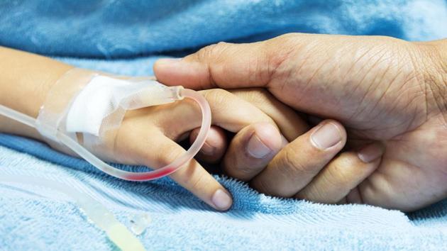 Cancer is the second leading cause of death worldwide, with the odds of 1 in 3 men and 1 in 4 women developing cancer during the lifetime. (Representative image) Cancer is the second leading cause of death worldwide, with the odds of 1 in 3 men and 1 in 4 women developing cancer during the lifetime. (Representative image)