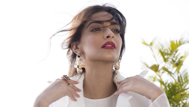 Actor Sonam Kapoor, who has had a great year with Neerja, is looking forward to the awards season. (HT Photo)