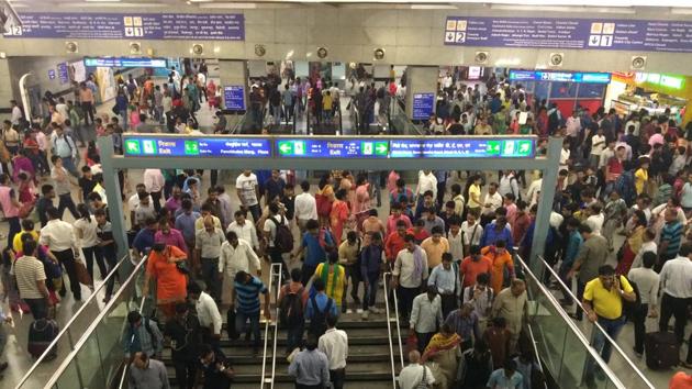 our people were injured when an escalator in Delhi Metro’s Rajiv Chowk station reversed its course . (Saumya Khandelwal/HT File Photo) our people were injured when an escalator in Delhi Metro’s Rajiv Chowk station reversed its course . (Saumya Khandelwal/HT File Photo)