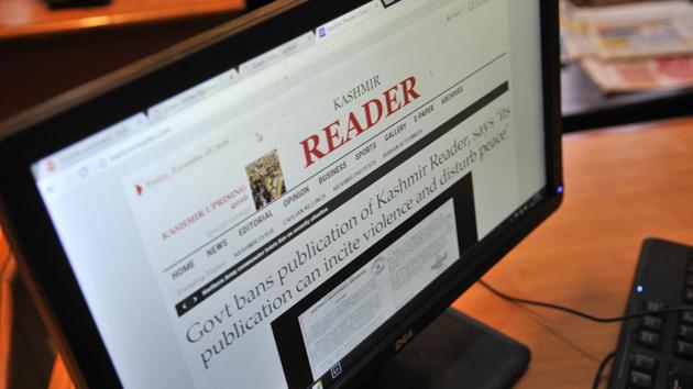 Kashmir Reader was banned on October 2 for allegedly inciting violence during the ongoing unrest in the Valley that has claimed at least 90 lives and left thousands injured.(Waseem Andrabi / HT Photo) Kashmir Reader was banned on October 2 for allegedly inciting violence during the ongoing unrest in the Valley that has claimed at least 90 lives and left thousands injured.(Waseem Andrabi / HT Photo)