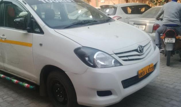 The Innova in which Deepak was travelling. (HT Photo) The Innova in which Deepak was travelling. (HT Photo)