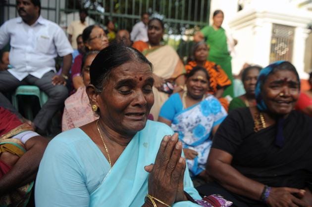 Chennai’s Apollo Hospital clarified on Monday that local media reports, saying Tamil Nadu chief minister J Jayalalithaa has died, were baseless and the CM is still under treatment. Here supporters react for the rumours. (AFP)