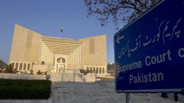 Pakistan’ s Supreme Court will probe hiring of 50 government employees from one family. (AFP File Photo) Pakistan’ s Supreme Court will probe hiring of 50 government employees from one family. (AFP File Photo)