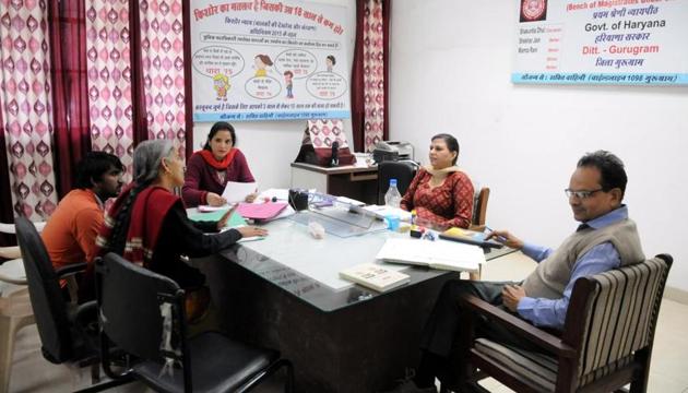 After HT report, the administration installed curtains and internet facility at the CWC office in Gurgaon on Tuesday. (Parveen Kumar/HT Photo) After HT report, the administration installed curtains and internet facility at the CWC office in Gurgaon on Tuesday. (Parveen Kumar/HT Photo)