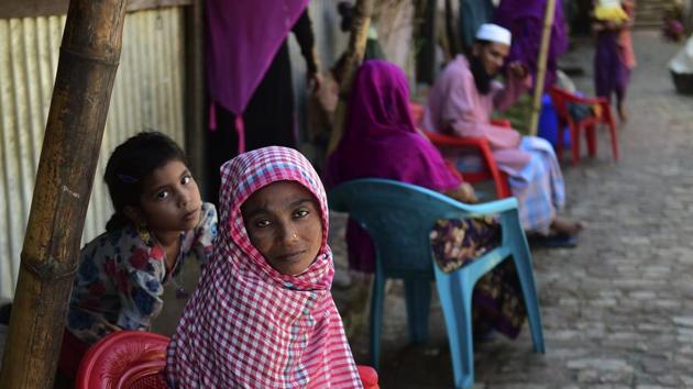 Myanmar Rohingya refugees look on in a refugee camp in Teknaf, in Bangladesh's Cox's Bazar. (AFP Photo) Myanmar Rohingya refugees look on in a refugee camp in Teknaf, in Bangladesh's Cox's Bazar. (AFP Photo)