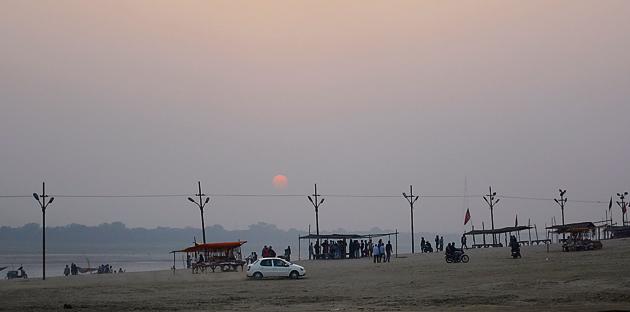 The administration has decided to ban the use of polythene bags and plastic at the Magh Mela venue.(HT Photo)