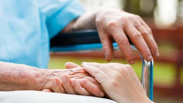 Alzheimer’s typically progresses from forgetfulness and absent-mindedness to major memory loss and near total dependence as sufferers become unaware of time and place. (Shutterstock) Alzheimer’s typically progresses from forgetfulness and absent-mindedness to major memory loss and near total dependence as sufferers become unaware of time and place. (Shutterstock)