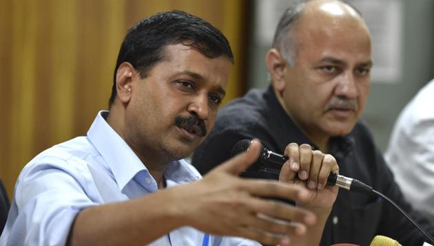 Delhi chief minister Arvind Kejriwal said that people are asking that while PM Modi has made them all stand in the queues, why is he not questioning those who actually have black money.(Raj K Raj/HT file photo)