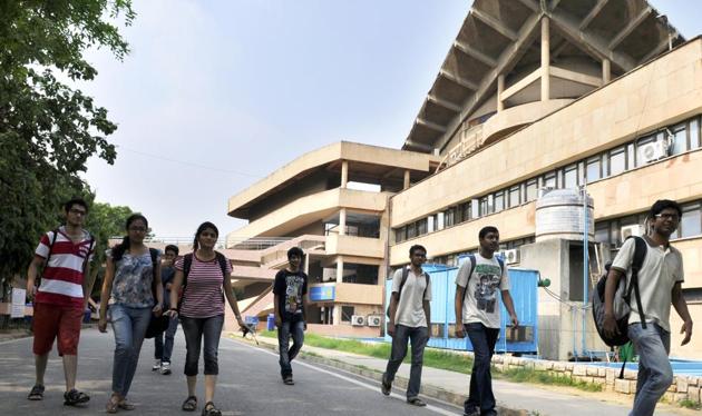 With the number of IITs going up to 23, there is a distinct gap between what the older and newer ones can offer in terms of teaching and lab facilities With the number of IITs going up to 23, there is a distinct gap between what the older and newer ones can offer in terms of teaching and lab facilities