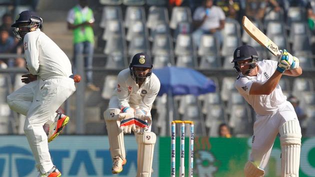 Jos Buttler of England bats during day 2 of the fourth test match between India and England.  (BCCI/ SPORTZPICS) 