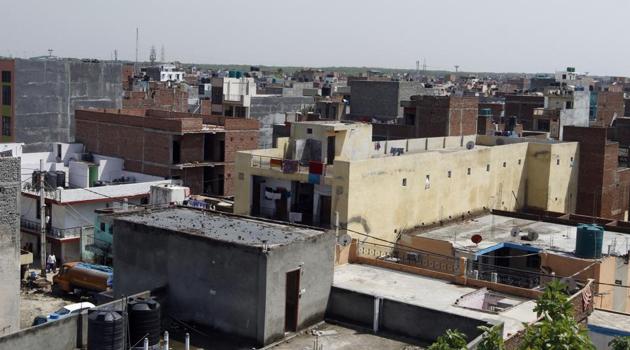 The government has identified 929 sites in illegal colonies which pose serious safety hazards to its residents due to their close proximity to high-tension wires and transformers. The government has identified 929 sites in illegal colonies which pose serious safety hazards to its residents due to their close proximity to high-tension wires and transformers.
