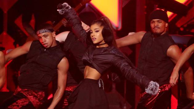 Justin Bieber Ariana Grande Diplo Lend A Helping Hand To The Homeless Hindustan Times It's only five seconds long, we barely can hear anything, but what we can hear sounds so freakin' good. hindustan times