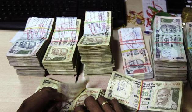 The I-T teams have seized documents to corroborate evidence of unaccounted wealth and tax evasion. (Representative photo)