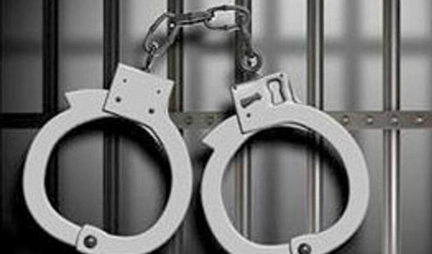 The arrested accused came in touch with one of the victims on Facebook and promised to give her and the other two victims tourist visas to Germany. (HT Pic for Representation) The arrested accused came in touch with one of the victims on Facebook and promised to give her and the other two victims tourist visas to Germany. (HT Pic for Representation)