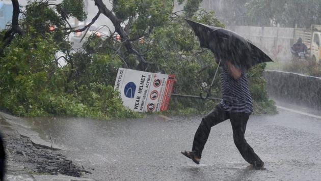 Cyclone Vardah made landfall close to the Chennai coast at about 3 pm and barrelled inland, packing windspeed up to 140 kmph but is expected to lose intensity as it moves further inshore. (PTI) Cyclone Vardah made landfall close to the Chennai coast at about 3 pm and barrelled inland, packing windspeed up to 140 kmph but is expected to lose intensity as it moves further inshore. (PTI)