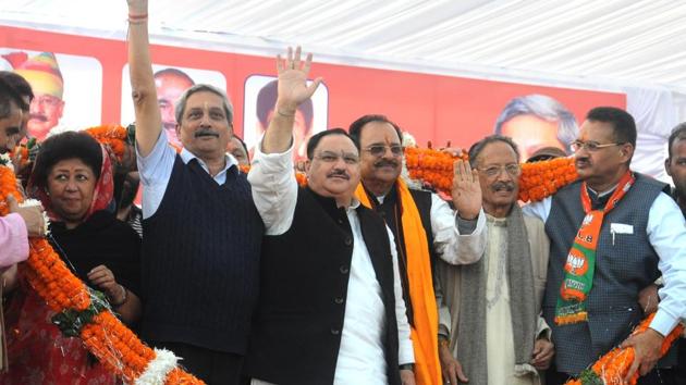 Defence minister Manohar Parrikar (2nd from left) and union health minister JP Nadda (4th from right) during the closing ceremony of BJP’s Parivartan Yatra in Dehradun on Monday. (Vinay Santosh Kumar/HT Photo) Defence minister Manohar Parrikar (2nd from left) and union health minister JP Nadda (4th from right) during the closing ceremony of BJP’s Parivartan Yatra in Dehradun on Monday. (Vinay Santosh Kumar/HT Photo)