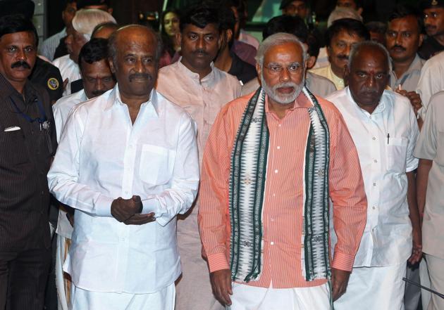 Tamil Superstar Rajinikanth (left) with then BJP’s prime ministerial candidate Narendra Modi, April 2014.(AFP) Tamil Superstar Rajinikanth (left) with then BJP’s prime ministerial candidate Narendra Modi, April 2014.(AFP)