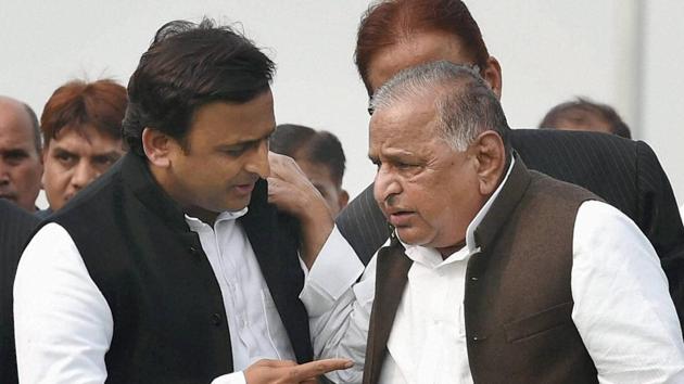 Samajwadi Party supremo Mulayam Singh Yadav and UP CM Akhilesh Yadav. (PTI file hoto) Samajwadi Party supremo Mulayam Singh Yadav and UP CM Akhilesh Yadav. (PTI file hoto)